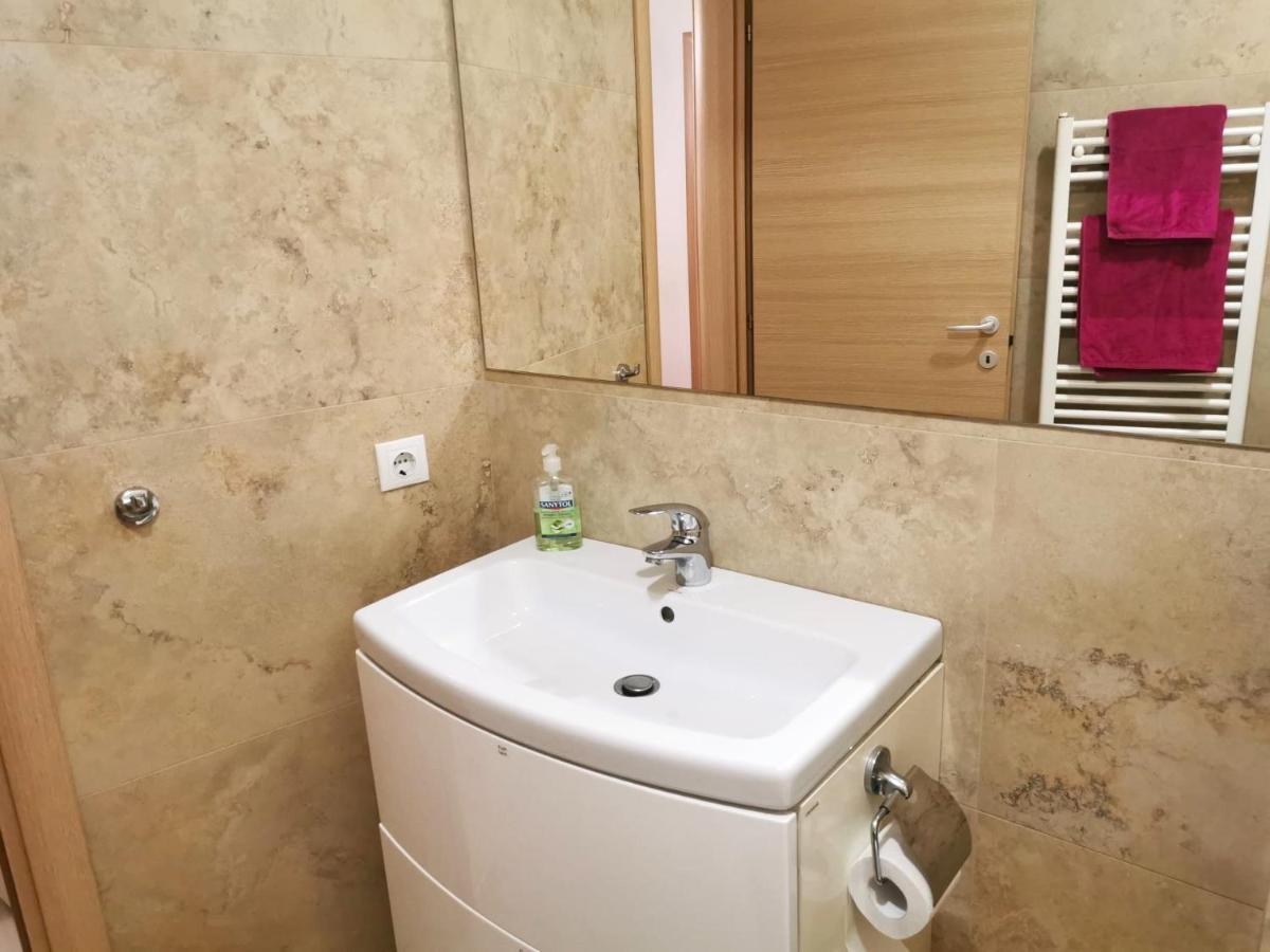 Contemporary Central Apartment In Cluj Napoca Buitenkant foto